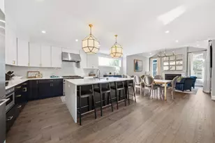64 Auburn St, Newton, MA 02466 - Photo 7