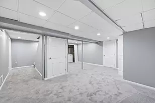 5 Timber Ln, Holyoke, MA 01040 - Photo 29