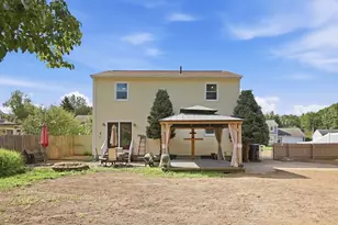 5 Timber Ln, Holyoke, MA 01040 - Photo 5
