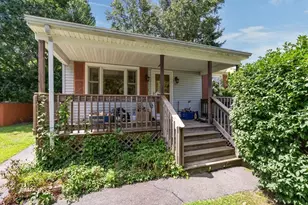 127 Kenmar Dr, Somerset, MA 02726 - Photo 1