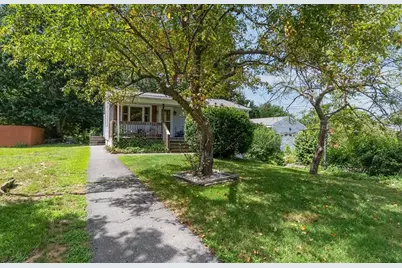 127 Kenmar Dr, Somerset, MA 02726 - Photo 3