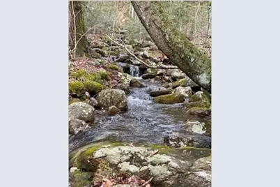 7 Logie Ln, Southwick, MA 01077 - Photo 5