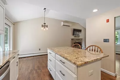 96 East  Street, Pepperell, MA 01463 - Photo 9