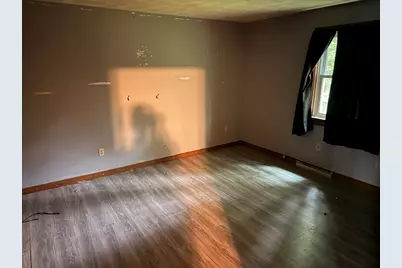 16 Assonet Blvd, Freetown, MA 02702 - Photo 13