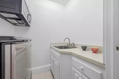 62 Cypress #1, Brookline, MA 02445 - Photo 31
