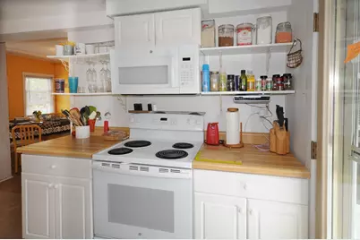 48 Highland Ave Onset, Wareham, MA 02558 - Photo 15