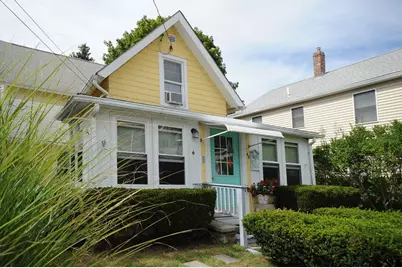 48 Highland Ave Onset, Wareham, MA 02558 - Photo 3