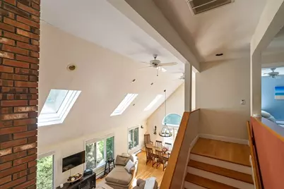 39 Stuart Rd, Rochester, MA 02770 - Photo 15