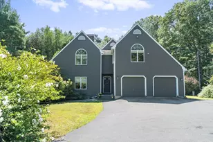 39 Stuart Rd, Rochester, MA 02770 - Photo 1