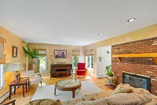 39 Stuart Rd, Rochester, MA 02770 - Photo 13
