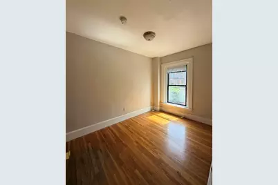 221 Newbury St #3F, Boston, MA 02116 - Photo 3