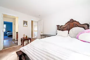 300 Crownshield Ave, Uxbridge, MA 01569 - Photo 19