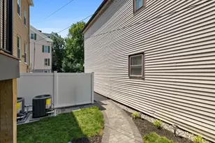 39 G St, Boston, MA 02127 - Photo 37
