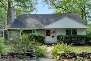21 Wells Park Rd, Sturbridge, MA 01566 - Photo 1