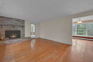 21 Wells Park Rd, Sturbridge, MA 01566 - Photo 3