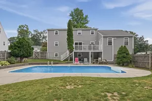 17 Dartmouth Dr, Milford, MA 01757 - Photo 29