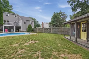 17 Dartmouth Dr, Milford, MA 01757 - Photo 31