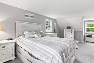 17 Dartmouth Dr, Milford, MA 01757 - Photo 15