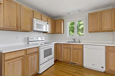125 Leisure Green Dr #167, Mashpee, MA 02649 - Photo 9