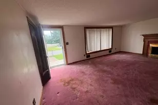38 Hilton St, Somerset, MA 02725 - Photo 11