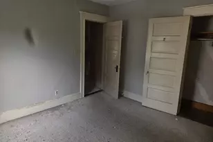27 Mansfield St, Framingham, MA 01702 - Photo 17