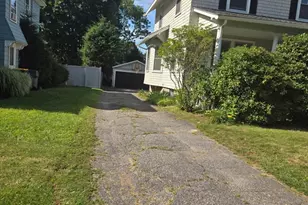 27 Mansfield St, Framingham, MA 01702 - Photo 5