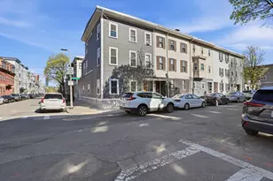 252 E St, Boston, MA 02127 - Photo 11