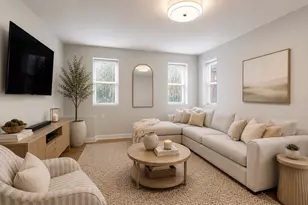 252 E St, Boston, MA 02127 - Photo 1