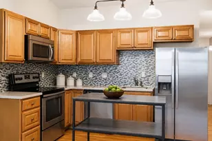 252 E St, Boston, MA 02127 - Photo 5