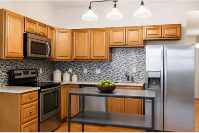 252 E Street #1, Boston, MA 02127 - Photo 5