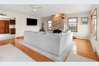 8 Castle Road, Nahant, MA 01908 - Photo 5
