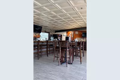 370 King St, Franklin, MA 02038 - Photo 3