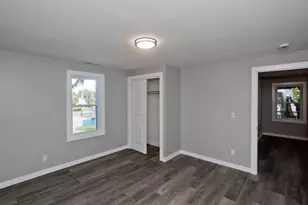 12 School St, Holyoke, MA 01040 - Photo 27