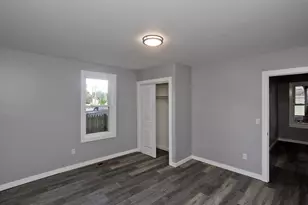 12 School St, Holyoke, MA 01040 - Photo 13