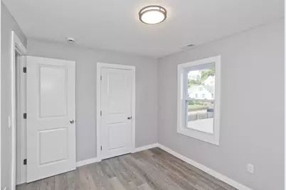 12 School St., Holyoke, MA 01040 - Photo 29