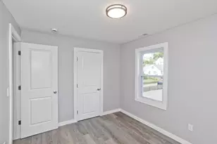 12 School St, Holyoke, MA 01040 - Photo 29