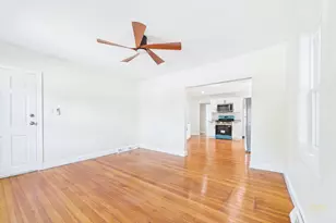 61 Bridge St, Fairhaven, MA 02719 - Photo 9