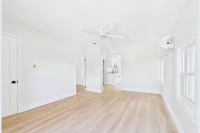 61 Bridge St, Fairhaven, MA 02719 - Photo 17