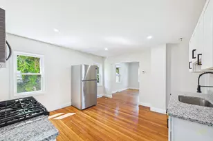 61 Bridge St, Fairhaven, MA 02719 - Photo 7