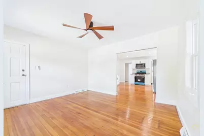 61 Bridge St, Fairhaven, MA 02719 - Photo 9