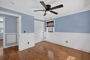 202 Oman St, Fall River, MA 02721 - Photo 15