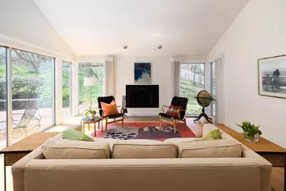 185 Warren Street, Brookline, MA 02445 - Photo 3
