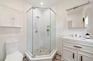 17 Belmont St, Somerville, MA 02143 - Photo 9
