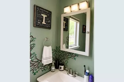 42 Saint Kolbe Drive #D, Holyoke, MA 01040 - Photo 9