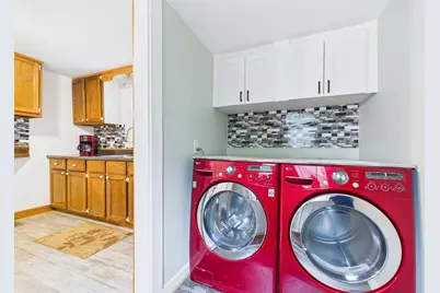 568 Berkley St, Berkley, MA 02779 - Photo 17