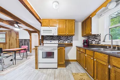 568 Berkley St, Berkley, MA 02779 - Photo 15