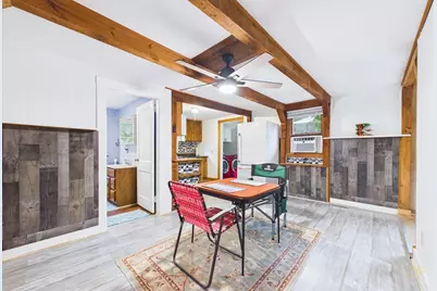 568 Berkley St, Berkley, MA 02779 - Photo 11