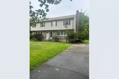 627 Pulaski #right, Bellingham, MA 02019 - Photo 17