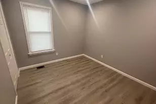 13 Elmwood Ave, Lynn, MA 01905 - Photo 5