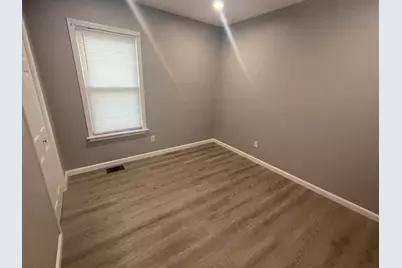 13 Elmwood Ave #1, Lynn, MA 01905 - Photo 5